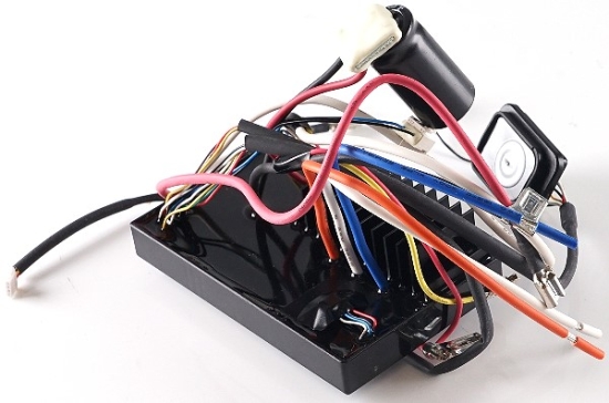 Makita Ersatzteile Akku-Kettensäge DUC254C Controller komplett