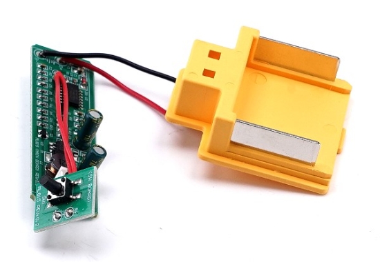 Makita Ersatzteile LED-Akku-Handleuchte DML815 Elektronik mit Kontaktplatte