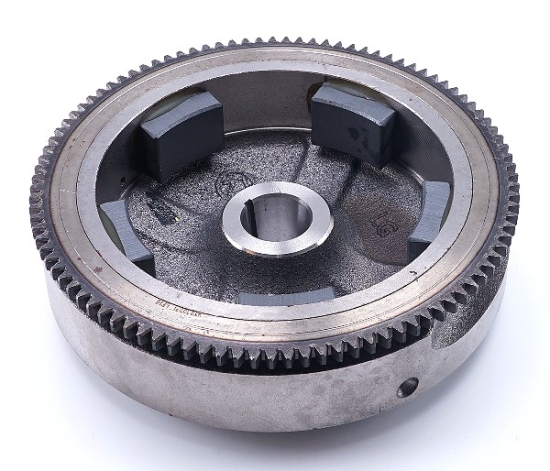 Ersatzteile MTD-Motoren Vertikal 4P90AUA Typ: 752Z4P90AUA (2014) Ölfilter, Ölmeßstab, Zündung, Zylinderkopfdeckel SCHWUNGRAD