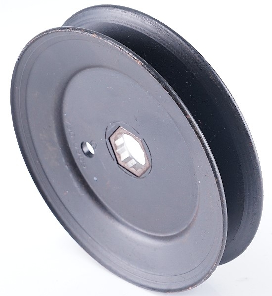 Ersatzteile Gutbrod Rasentraktoren SLX 117 S Typ: 13AT606H690 (2002) Messerspindel 618-0430 mit Schmiernippel bis 22.05.2000 KEILRIEMENSCHEIBE:DECK 5.0"DIA