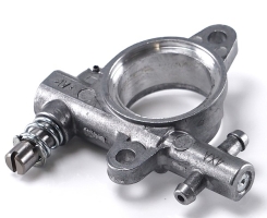 Makita Ersatzteile Akku-Kettensäge UC011G Ölpumpe komplett