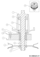 Cub Cadet Ersatzteile Motormäher mit Antrieb Wide Cut E 12AE764U603  (2017) Messerspindel 618-04438C